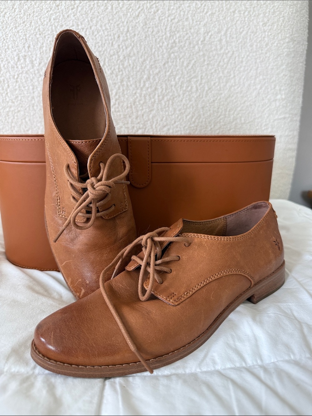 FRYE AND CO. Brown Leather Lace-Up Oxfords